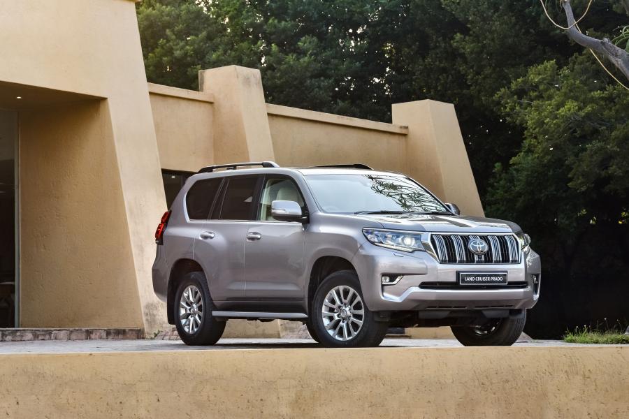  Toyota Land Cruiser Prado VX-L (150) 2017 года  (ZA) (фото 38 из 40)